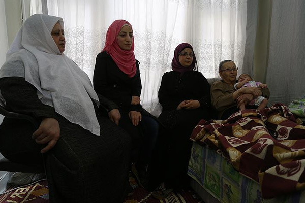 Savaş mağduru Suriyeli aileden vefa örneği