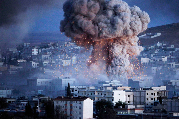 1'i albay 3 İran askeri Suriye'de öldürüldü