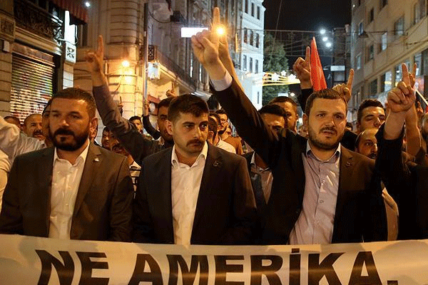 Rusya'yı protesto ettiler