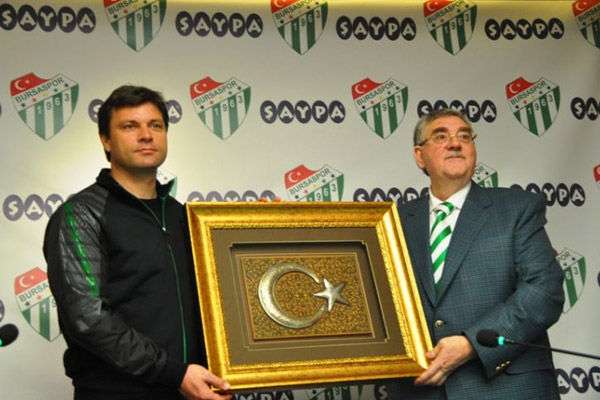 Tanınmış işadamı intihar etti