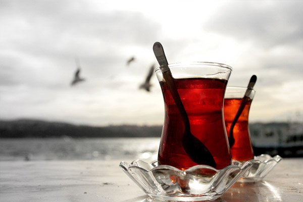 Dünyada en fazla çayı Türkler içiyor