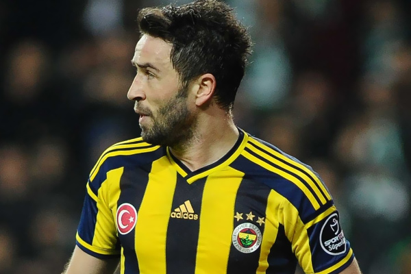 Gökhan Gönül resmen Beşiktaş'ta