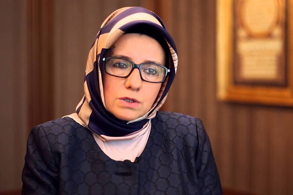 Barbarosoğlu: Ekrana çıkmış olan beynamazlar...