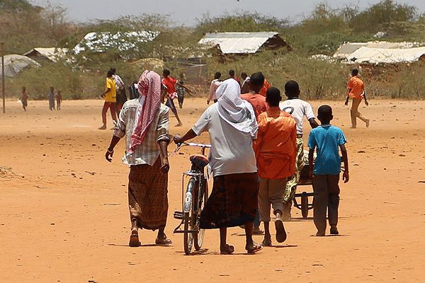 Somali, mültecilere kucak açtı