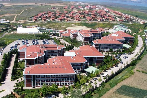 Fatih Üniversitesi'ne de kayyum atandı