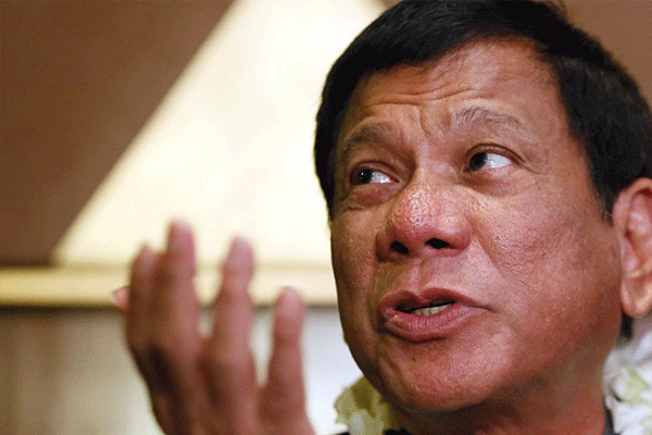 Başkan, uyuşturucu baronlarının hedefinde