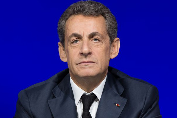 Sarkozy'den sığınmacı çıkışı