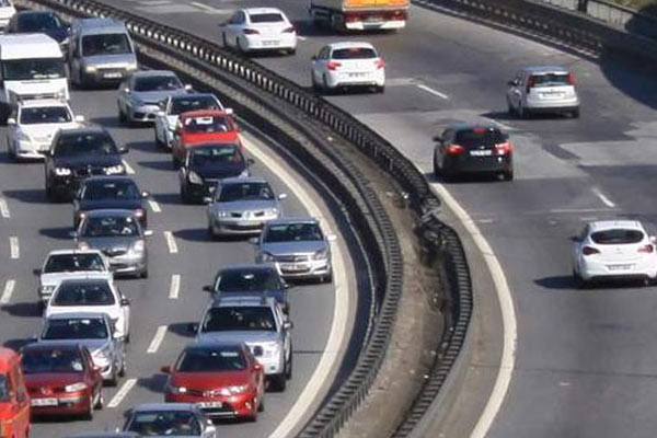 İstanbul'da viyadük ve köprü korkulukları yenilenecek