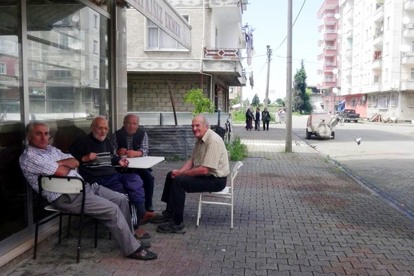 Rize’de iftara giden imamlar ezanı unuttu iddiası