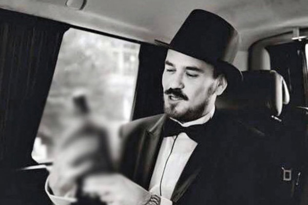 Genç yönetmen evinde ölü bulundu