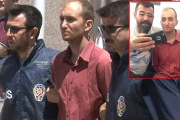 İzmir Emniyeti'nde seri katille selfie