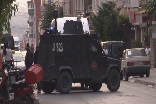 Sultangazi’de bomba alarmı