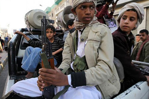 Yemen'de 2 milyon çocuk eğitim alamıyor