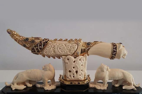 Kaddafi'nin hançeri İstanbul'da bulundu