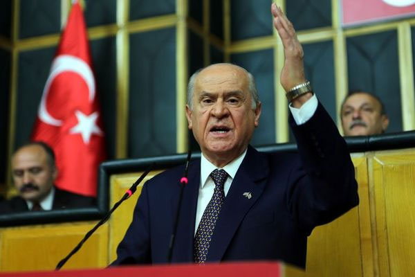 MHP'de delege savaşı!