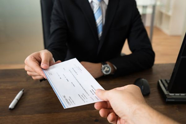 Karşılıksız çeke hapis cezası geliyor