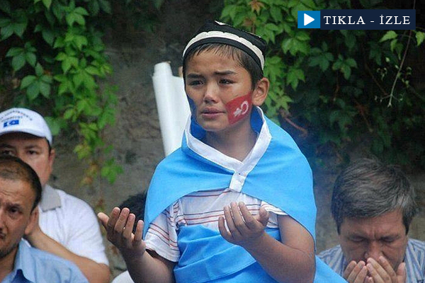 Doğu Türkistan'da toplu namaz kılmak ve iftar yapmak yasak