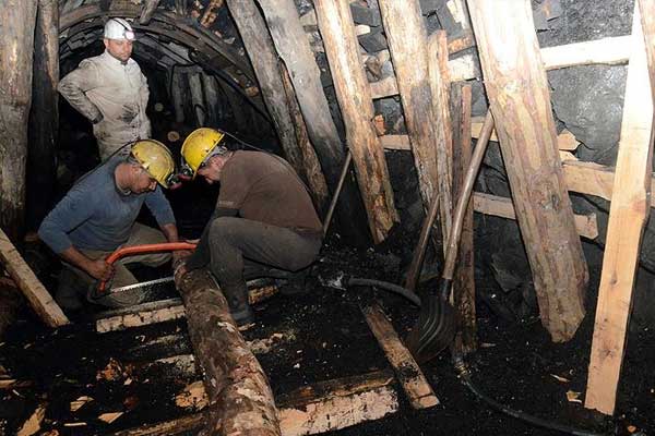 'Kara elmas'ta zorlu Ramazan mesaisi