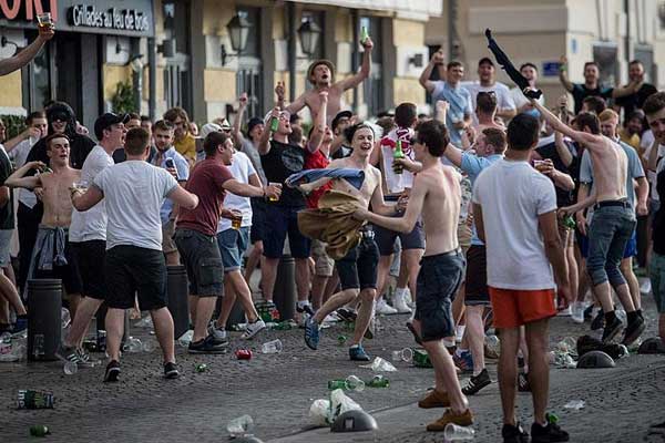 Ruslar taşkınlık yaparsa, Rusya kupadan elenecek