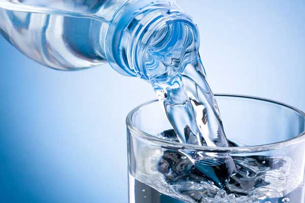 İftar ile sahur arasında ne kadar su içilmeli?