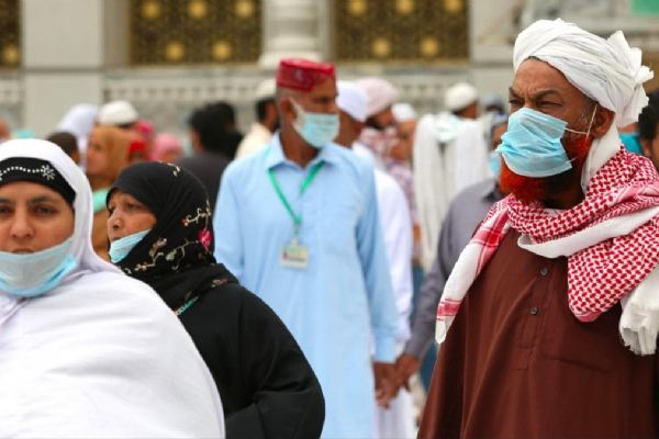 Suudi Arabistan'da koronavirüs nedeniyle bir günde 39 kişi hayatını kaybetti