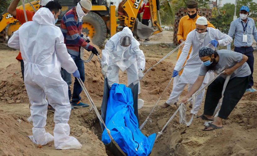Koronavirüs kabusu iki ülkeyi esir aldı