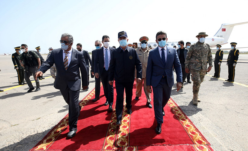 Bakan Akar ve Genelkurmay Başkanı Orgeneral Güler Libya'da