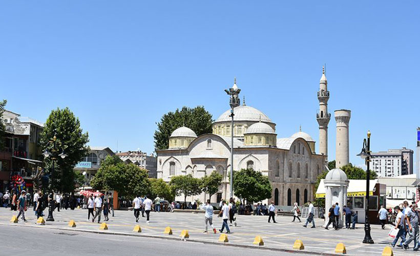 Malatya’da mesai saatlerine koronavirüs ayarı