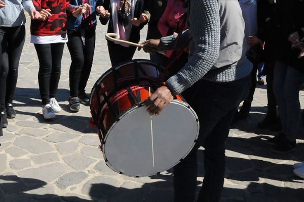 Prof. Dr. Mehmet Akdağ'dan 'Düğünden değil ama halaydan vazgeçin' uyarısı