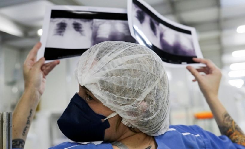 Brezilya, Meksika ve Hindistan'da Covid-19 salgını sebebi ölümler ölümler artıyor