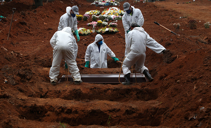 Korona, 3 ülkeyi adeta esir aldı