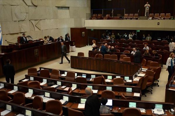 İsrail'de bütçe planının onaylanması 4 ay sonraya ertelendi