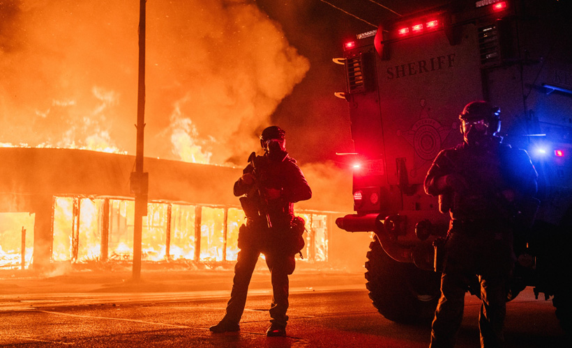 Minneapolis’te Ulusal Muhafızlar devrede