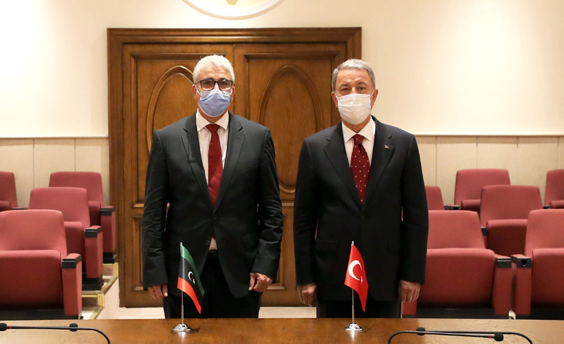 Bakan Akar, Libya İçişleri Bakanı Fethi Başağa ile görüştü