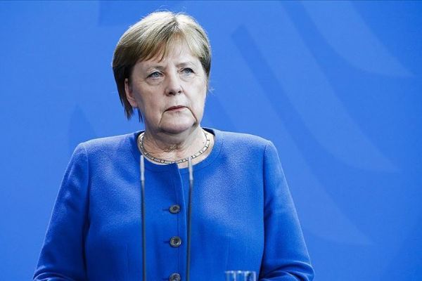 Merkel’den ''Doğu Akdeniz'' açıklaması: Tüm Avrupa Birliği ülkeleri Yunanistan'ı desteklemeli
