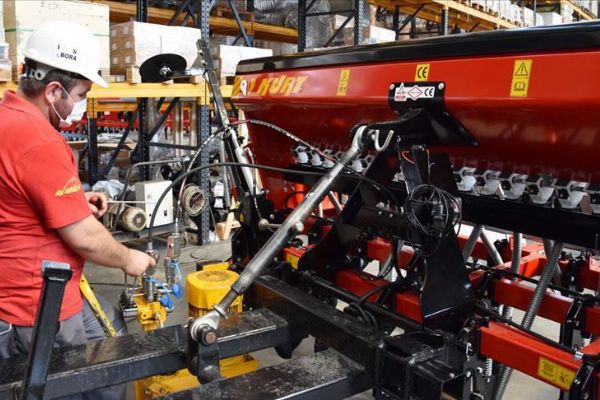 Hayrabolu ilçesinden 26 ülkeye tarım makinesi ihracatı