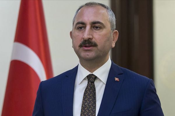 'Baronun illegal ve marjinal yapıların arka bahçesi olması kabul edilemez'