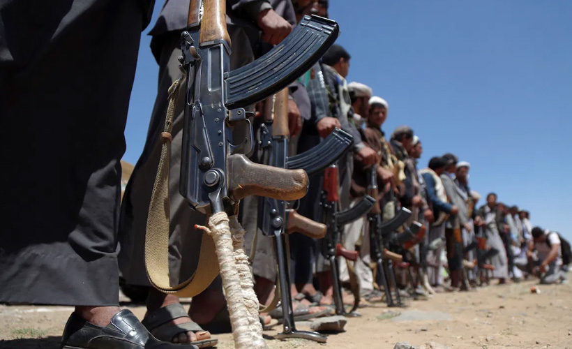 Yemen ordusu kritik mevziyi Husilerden geri aldı