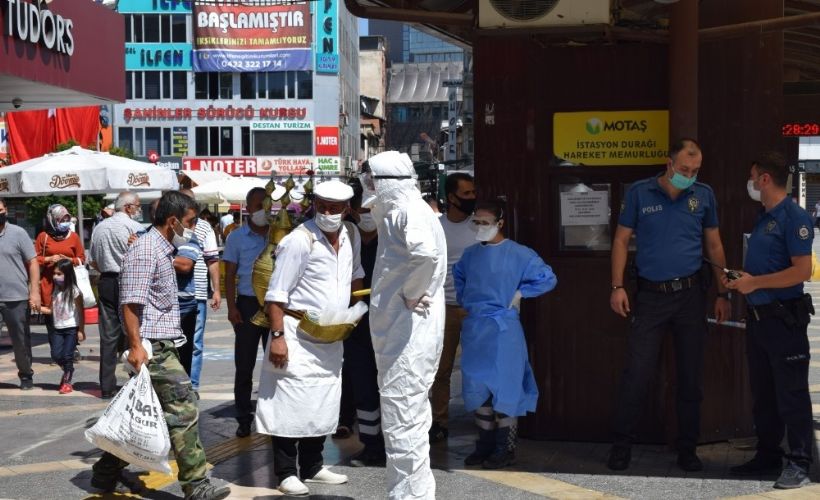 Karantinadan kaçtı denetimlerde yakalandı