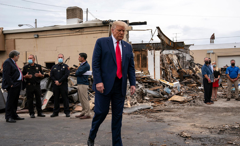 Kenosha'da Trump'ın ziyareti sonrası 'polisi tutuklayın' sloganları