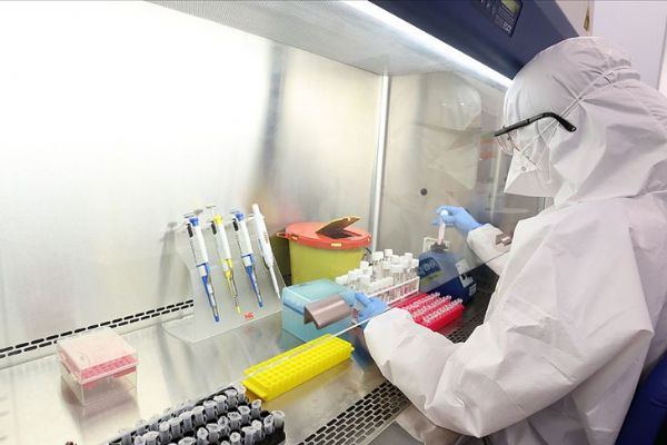 Türkiye'nin koronavirüsle mücadelesinde son 24 saatte yaşananlar