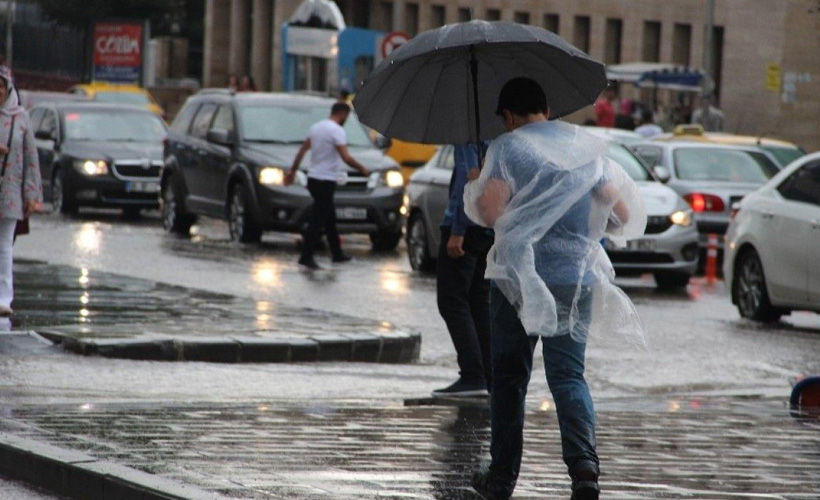 İstanbul için sağanak ve gök gürültülü yağış uyarısı