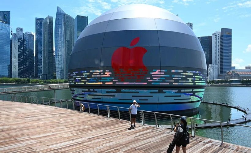 Apple, Singapur'daki yüzen magazası için ilk tarihi verdi