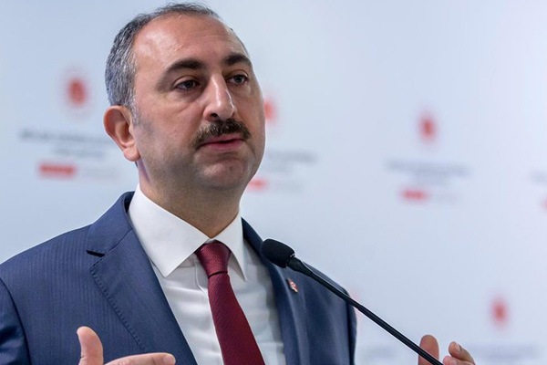 Bakan Gül'den imam hatiplilerle ilgili sözlere tepki