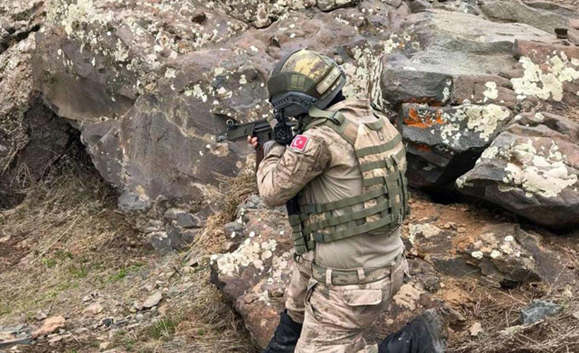 Kırmızı ve Gri Kategori'den iki PKK’lı öldürüldü