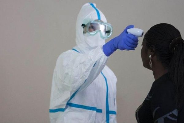 Batı Afrika ülkelerinde koronavirüs yayılmaya devam ediyor