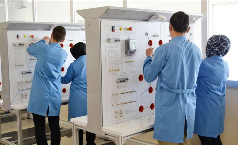 Teknik lisenin mezunları sanayiciler tarafından kapışılıyor