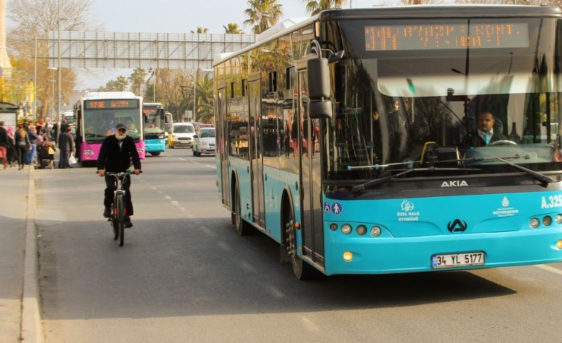 Bisiklet, İstanbul’da ulaşımın bir parçası haline geliyor.