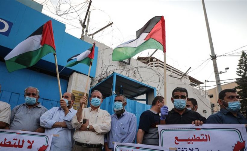 İsrail'in BAE ve Bahreyn'le imzaladığı normalleşme anlaşması Gazze'de protesto edildi