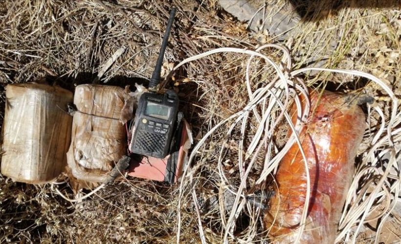 PKK'lı teröristlerce toprağa gömülen 3 el yapımı patlayıcı imha edildi